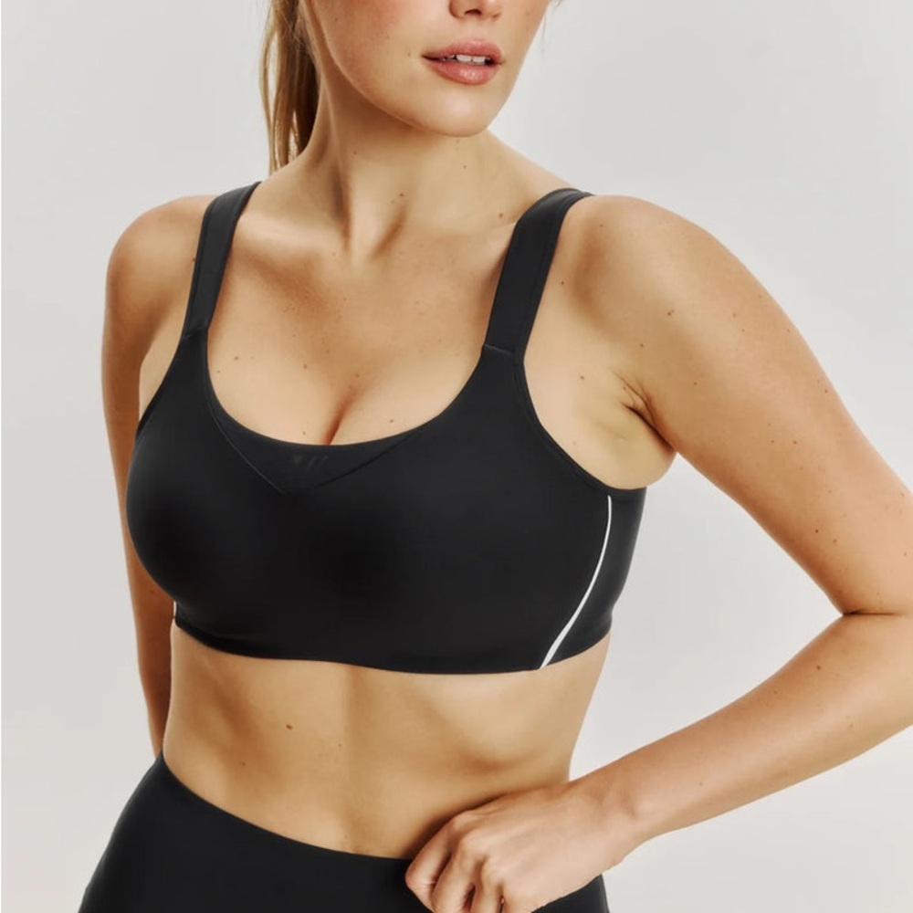 Knix Engage Medium Impact Sports Bra: new with tags